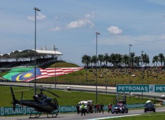 Imagens sensíveis: piloto suíço fica em estado grave após acidente brutal em volta de apresentação na Moto3