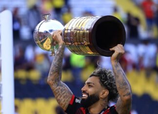 Gabigol relembra título da Libertadores enquanto Flamengo mira a final contra o Racing