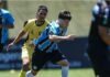 Promessa do Grêmio volta aos gramados após mais de um ano afastado por lesão