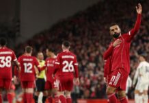 Salah iguala recorde de Rooney, Liverpool vence Aston Villa e quebra sequência de quatro derrotas na Premier League