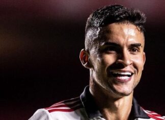 Rogério Ceni pede e Bahia vai contratar jogador +1 jogador do São Paulo