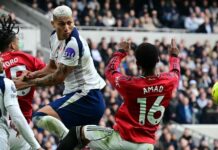 Richarlison marca, se emociona, mas United arranca empate eletrizante com Tottenham no fim pela Premier League