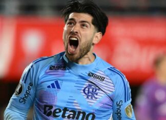 Em alta no Flamengo, Rossi receberá valorização salarial
