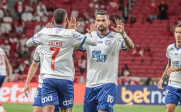 Bahia reage, busca empate nos acréscimos no Beira-Rio e Inter chega a cinco jogos sem vencer no Brasileirão