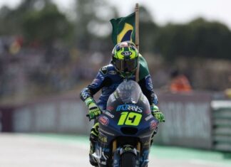 O que o brasileiro Diogo Moreira precisa para ser campeão da Moto2 após vitória decisiva em Portugal?