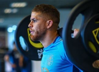 Mano muda avaliação de última hora e escolhe novo titular para o Grêmio