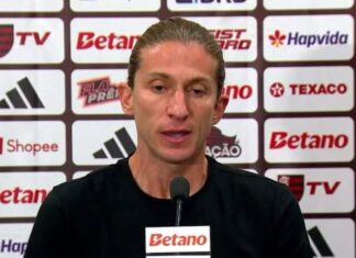 Filipe Luís se manifesta sobre o São Paulo levar o jogo contra o Flamengo para a Vila Belmiro