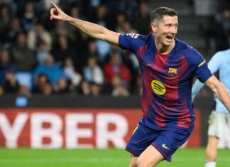 Lewandowski brilha com hat-trick, Barcelona vence Celta e encosta no líder Real Madrid