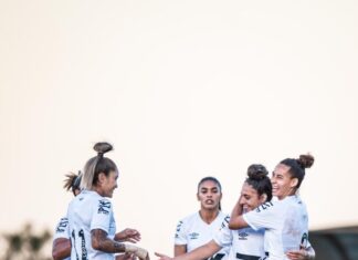 Fora de casa, Sereias da Vila goleiam o Realidade Jovem por 4 a 1 – Santos Futebol Clube