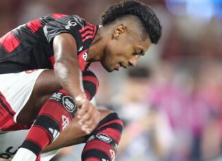 Auditor pede vista, e julgamento de Bruno Henrique, do Flamengo, é interrompido e adiado
