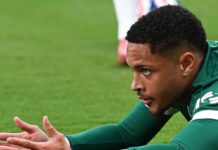 STJD marca julgamento de Vitor Roque, do Palmeiras, por postagem de cunho homofóbico