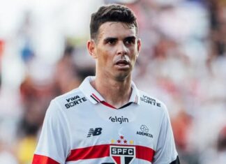 Oscar, do São Paulo, apresenta alteração cardiológica e é levado ao hospital – Portal