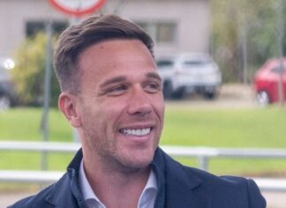 Arthur cita ex-Inter ao criar Seleção ideal; confira