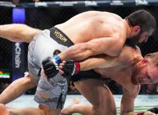 Makhachev domina Della Maddalena no UFC 322, conquista cinturão na estreia do meio-médio e iguala recorde de Anderson Silva
