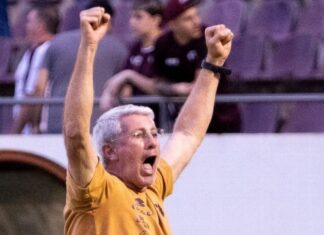 Athletico-PR evita título do Coritiba após virada épica, Criciúma se dá bem, e Série B terá última rodada insana