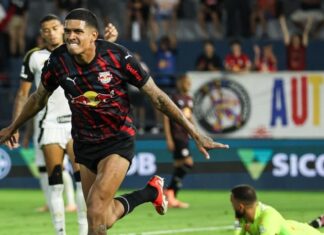 Bragantino vence com direito a ‘olé’, afasta risco de rebaixamento no Brasileirão e Atlético-MG se despede com derrota antes de final da Sul-Americana