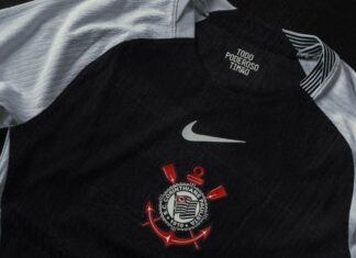 Corinthians decide demitir funcionário flagrado vendendo camisas em ‘comércio irregular de materiais’