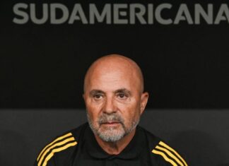 Presidente do Lanús elogia Atlético-MG e exalta trabalho de Sampaoli: ‘O respeito muitíssimo’