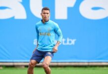 Grêmio planeja até 4 mudanças para enfrentar o Botafogo no Brasileirão
