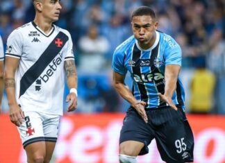Carlos Vinícius revela detalhes sobre a concorrência com Braithwaite