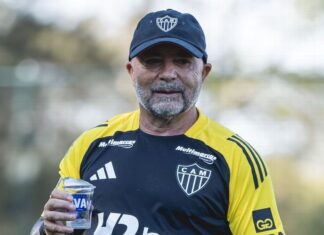 Como Sul-Americana foi ‘previsão’ de Sampaoli e causou ‘brilho nos olhos’ do argentino por primeiro título expressivo no Brasil
