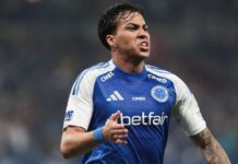 Cruzeiro atropela Corinthians com show de Kaio Jorge e garante vaga na fase de grupos da Libertadores