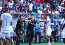 Fernando Diniz segue com respaldo com a diretoria do Vasco mesmo após 5 derrotas seguidas