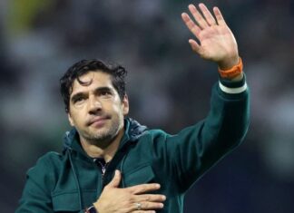 Abel não joga a toalha no Brasileirão e usa postura para ‘reacender chama’ no Palmeiras em reta final de temporada