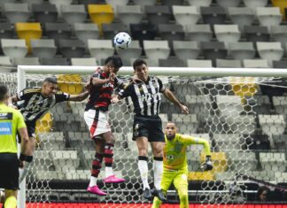 Atlético sai na frente, mas Flamengo pressiona e empata nos acréscimos
