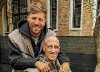 Jogador da seleção italiana de basquete com leucemia recebe homenagem comovente – Portal