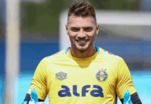Goleiro do Grêmio é procurado por gigante do Brasileirão