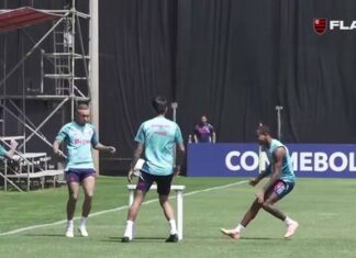 Flamengo finaliza preparação para decisão da Libertadores