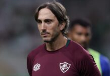 “Para que dar informações ao rival?”; Zubeldía não confirma Fluminense pronto para Copa do Brasil