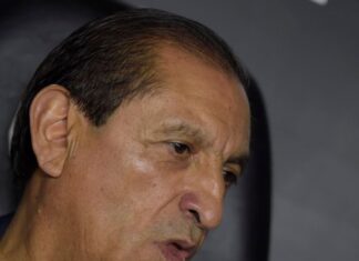 Presidente do Inter fala em ‘vergonha’ após 5 a 1 contra o Vasco e banca permanência de Ramón Díaz: ‘Confiar que é possível’