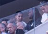 Cancelo, João Félix e Renan Lodi acompanham Wesley em jogo do Corinthians e ganham camisas: ‘Até breve’