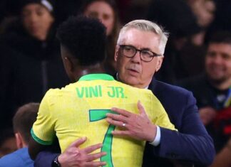 Ancelotti vê Estêvão perto da Copa do Mundo e garante presença de Vinicius Jr.: ‘Chegará muito bem’