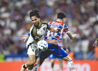 Atlético erra demais, cria pouco e perde para o Fortaleza no Castelão