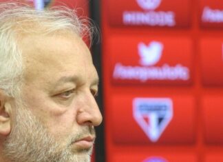Belmonte revela discordância com Casares, abre o jogo sobre saída do São Paulo e sonho de ser presidente