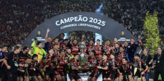 Seleção da Libertadores conta com 7 do Flamengo e dupla do Palmeiras; veja