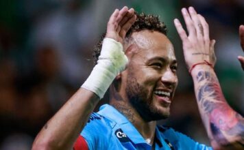 Neymar vira destaque em jornal espanhol após hat-trick no Santos: ‘Mancando, sem ritmo, com joelho quebrado e acima dos demais’