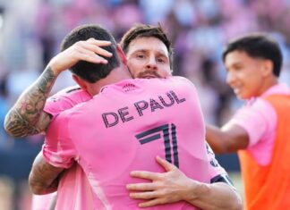 Messi e De Paul decidem, e Inter Miami vence o Vancouver Whitecaps para conquistar seu primeiro título da MLS