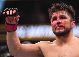 Henry Cejudo é superado por sensação do UFC, se aposenta após ‘era’ no MMA e ganha elogio de Dana White: ‘Lutou com coração’