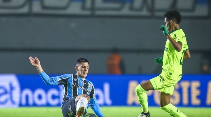 Jogador contestado se torna o ‘garçom’ do Grêmio em 2025