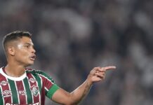 Thiago Silva é direto sobre ‘apontar o dedo’ pós-derrota para o Vasco e critica postura do Fluminense: ‘Paramos de jogar’