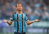 Últimas do Grêmio: ex-meia no Cruzeiro, concorrência por Savarino e Pelaipe se irrita