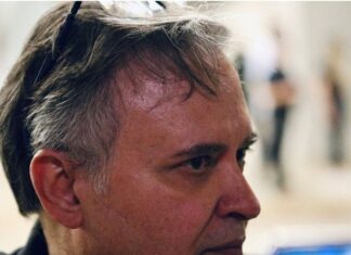 Vice do Grêmio confirma +2 saídas e abre o jogo sobre meia monitorado