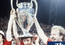 John Robertson, Nottingham Forest and Scotland legend, dies aged 72