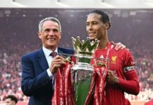 Virgil van Dijk requested Liverpool legend handed him Premier League trophy