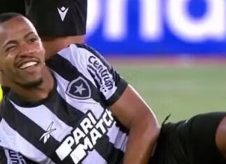 ‘Uma piscadinha e o futebol já volta, Palmeiras’ – Nosso Palestra