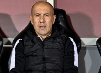 Bem cotado no Flamengo, Leonardo Jardim recusa clube dos Emirados Árabes